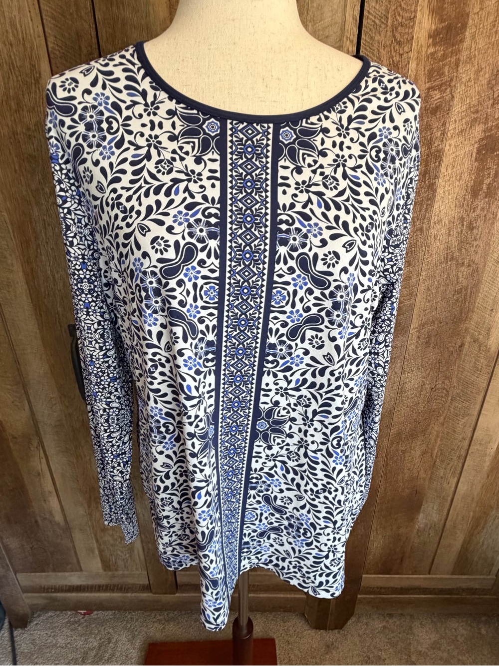 Lands' End Navy and White Floral Border-Print Long Sleeve Tee with Scoop Neck